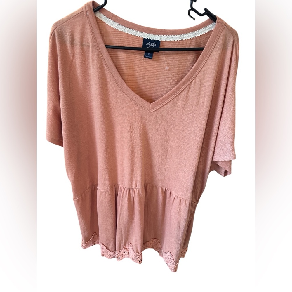 Daytrip Camel Brown Peplum Lace Trim Blouse- XL - Picture 3 of 5